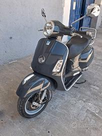 Piaggio vespa gts 125