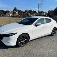 Mazda 3 5p 2.0 m-hybrid Executive 122cv
