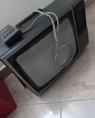 TV SHARP a colori anni 80 