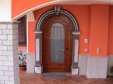 Portale in pietra 01