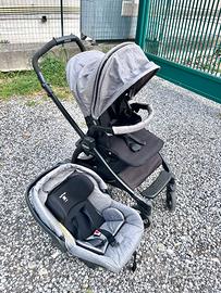 Passeggino trio Peg Perego con ovetto e culla