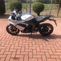 Triumph Daytona 660 - 2024