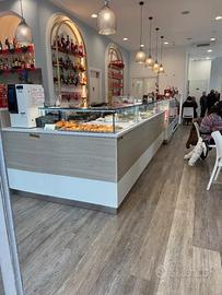 Avviata attività di bar-pasticceria con tav