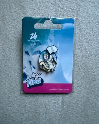 Spilla Tina bandiera Milano Cortina 2026