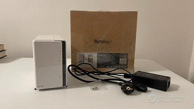 NAS Synology DS215j