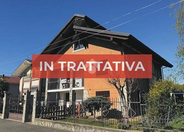 VILLA SINGOLA A RIVALTA DI TORINO