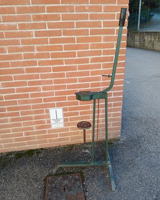 tappatrice per imbottigliamento