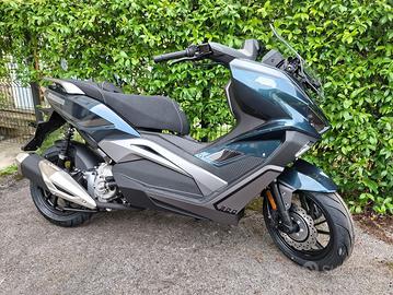 SCOOTER KL BRERA 300cc MOT. PIAGGIO LC