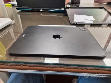 Ipad pro 11" con chip M4, 256 Gb + Apple care plus