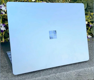Surface Laptop Go