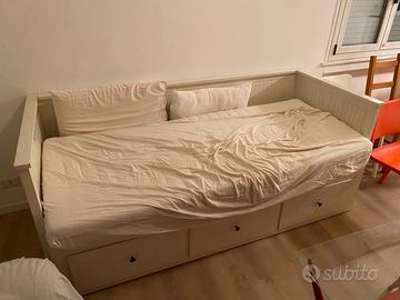 Letto Ikea Hemnes