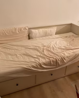 Letto Ikea Hemnes
