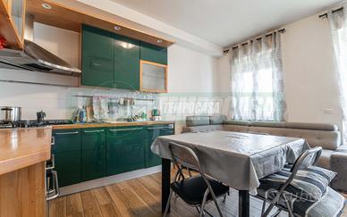 casa indipendente ristrutturata con box