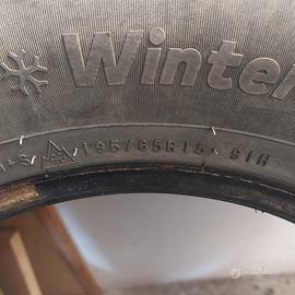 4 pneumatici invernali  195/65 R15 
