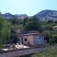 Casetta a Castelbuono,Contrada Scondito