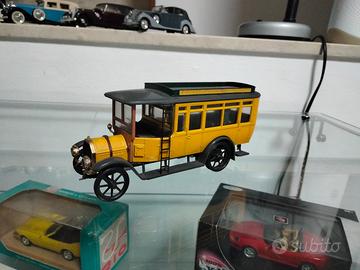 FIAT 18 BL CORRIERA scala 1/43