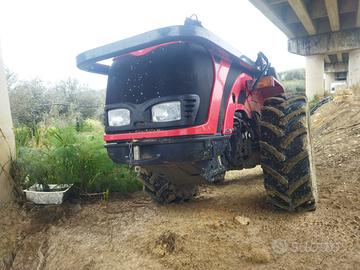 Trattore gommato Carraro major snodato 5800