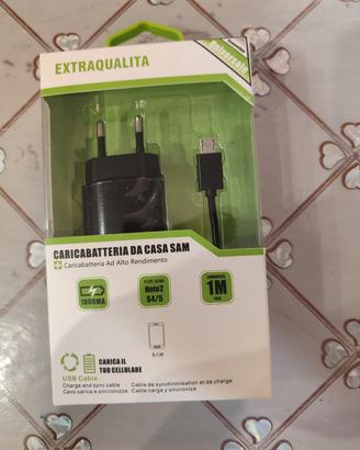caricatore per smartphone tablet e cuffie 