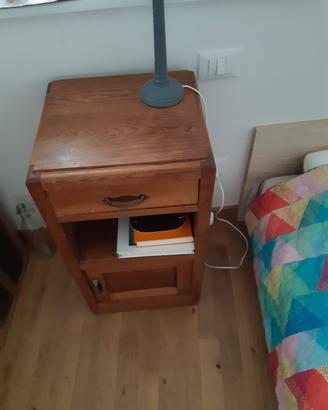 comodino arte povera 