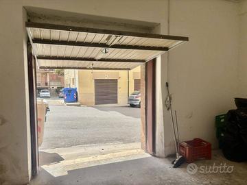 Box / Garage di 20 m² a Tarquinia