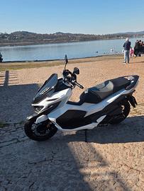 Sym jet x 125 con 2000km