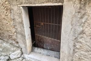 MAGAZZINO a TROPEA via Antonio Cutuli, 17