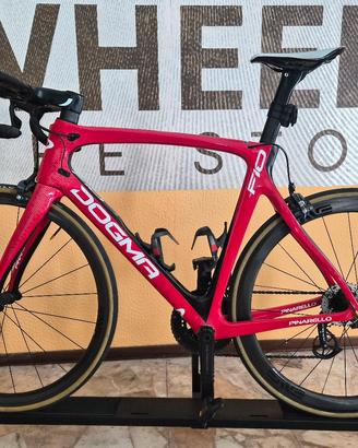 Pinarello F10 