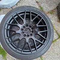 4 Cerchi in lega 18" con gomme invernali 225/40R18