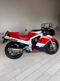 Suzuki GSX-R 1100 R prima serie targa originale