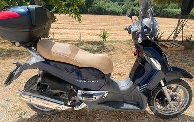 Scooter Aprilia Scarabeo 400 Light