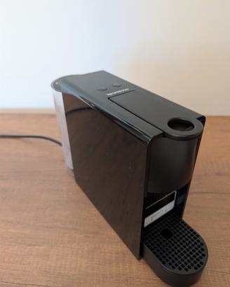 Macchinetta Caffè Nespresso Mini C30 + Descaling