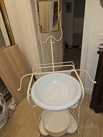 lavamani con specchiera