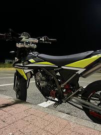 Fantic 125 4T motard