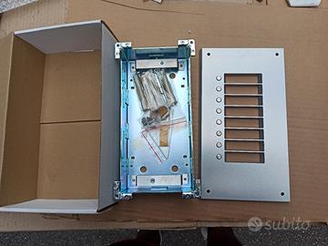 Supporto Citofono multi tastiera 2N