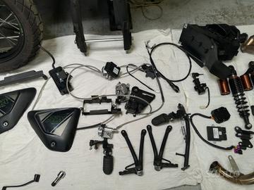 Ricambi vari SWM SIX