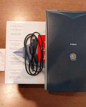 Canon Canoscan LiDE 20 con scatola