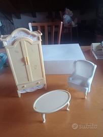 Set mobili per Barbie