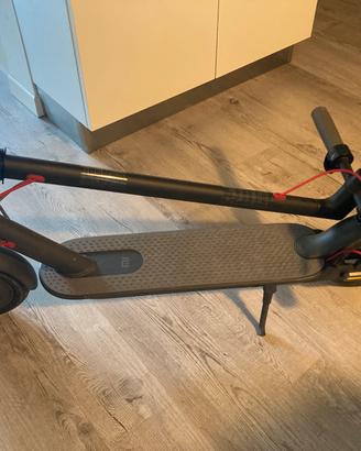 Monopattino elettrico Xiaomi 365 + gomme nuove