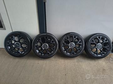 225/45 r17 500l,tipo,doblo originalni 