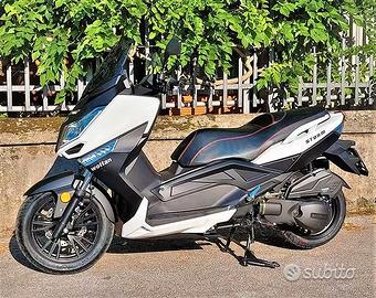 NUOCO Wottan SCOOTER Storm 125 R BIANCO