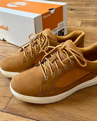 Sneakers estive pelle nuove