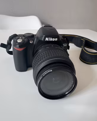 Nikon D40 - Nikon DX AF-S NIKKOR 18-55mm