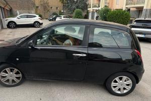 Lancia y nera