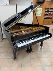 YAMAHA G1 PIANOFORTE