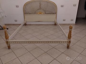 letto stilizzato Maria Antonietta