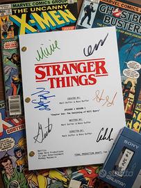 Stranger Things sceneggiatura autografata 