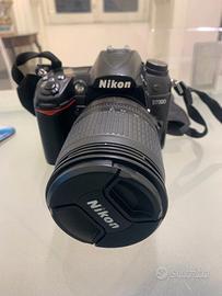 Nikon D7000 + Obiettivo 18-105mm VR