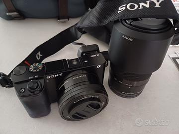 Sony Alpha 6000L e kit accessori