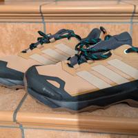 Adidas Terrex Ax5 in Gore-Tex 