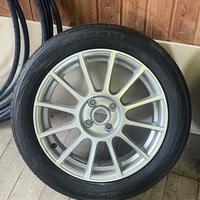 Cerchi e gomme da 16 Fiat grande punto e punto evo